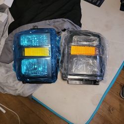 Ford 250 Super Duty Headlights