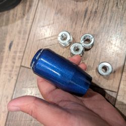 Universal Weighted Shift Knob