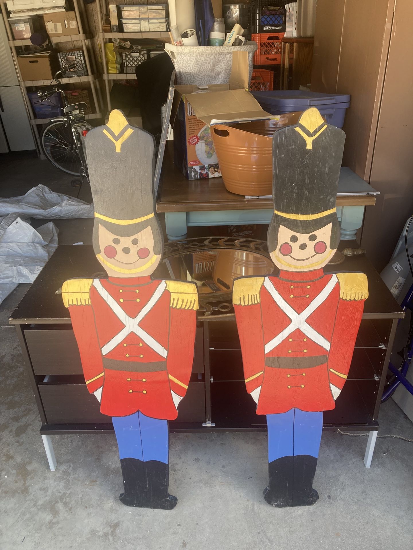 Toy Soldiers Lawn Decoration 