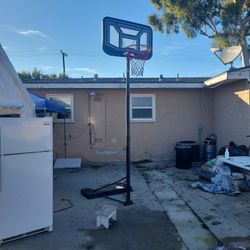 Basketball Hoop/Court