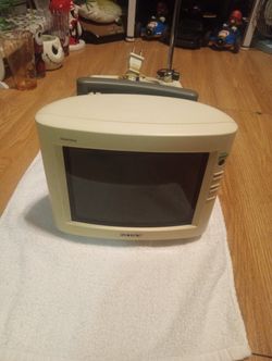 Rare 1992 Sony 1992 Trinitron Kv-8ad12 8 Inch Portable Ctr Color T.V