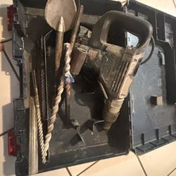 Bosch Heavy Duty Hammer Drill With Bits