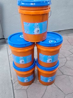 Cuvetas de 5 galones de javon  tide