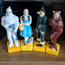 Wizard Of Oz Salt & Pepper Shakers
