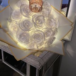 Ramo De Rosas Eternas 💐🌷