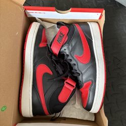 Nike Court Borough Miss 