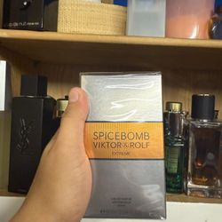 Viktor And Rolf Spice bomb Cologne 