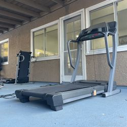 Treadmill 