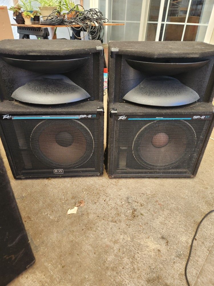 Peavey SP2 TI PA Speakers