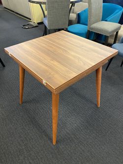 New Adjustable Wooden Table 