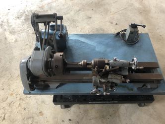 Vintage antique metal/wood working lathe machine