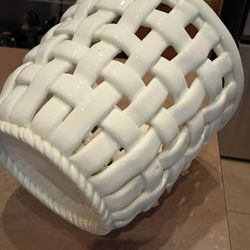 Unique Ceramic Lattice Pot  