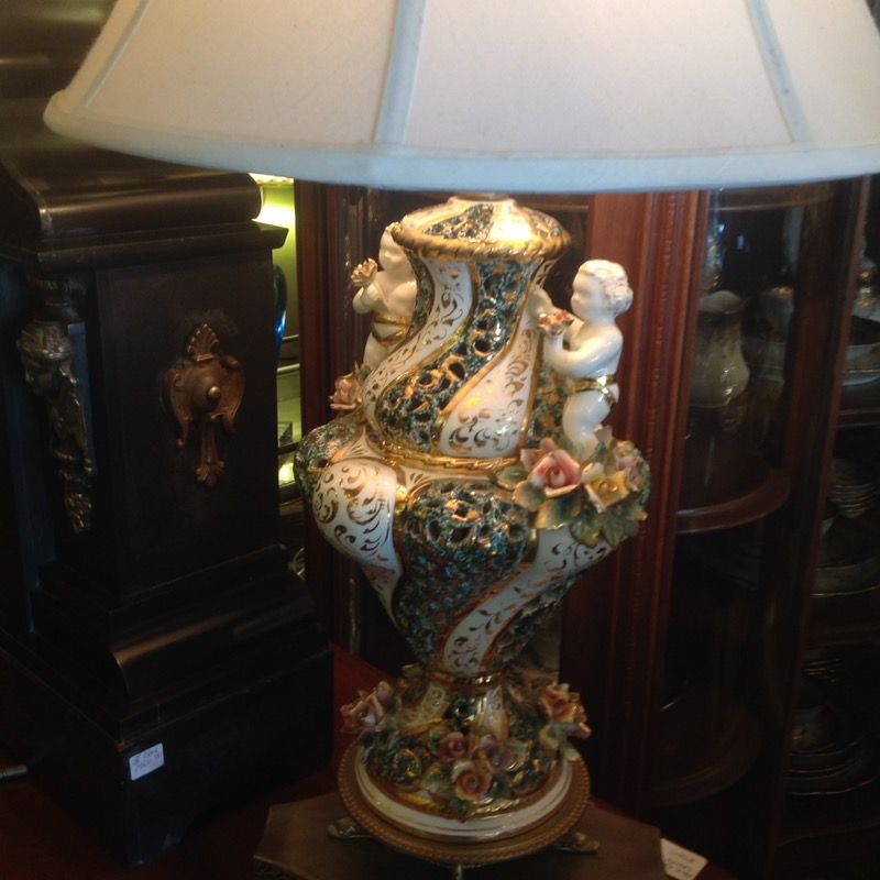 Capodimonte lamps