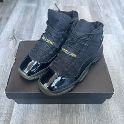 Air Jordan 11 Retro Gamma Blue Sneakers 2013 size 7Y GS