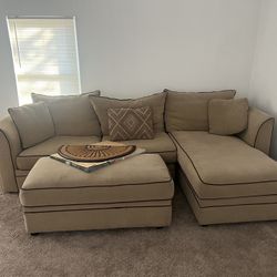 Couch/pullout Bed