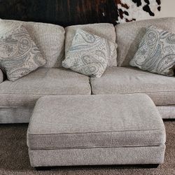 Couch With Ottoman 