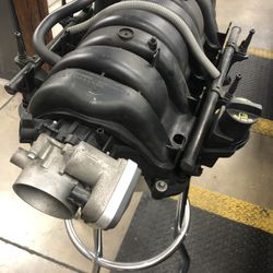 5.7 Hemi Intake and Throttle Body