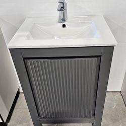Bathroom Vanity 24”
