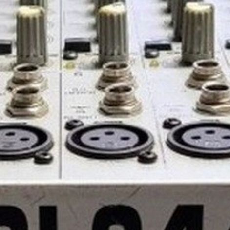 Behringer Eurodesk SL2442 FX-PRO
