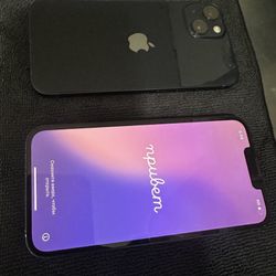 iPhone 13 128GB 9/10 Condition - Unlocked - $300 Ea