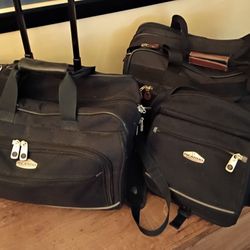 3 Piece Luggage For $25. 