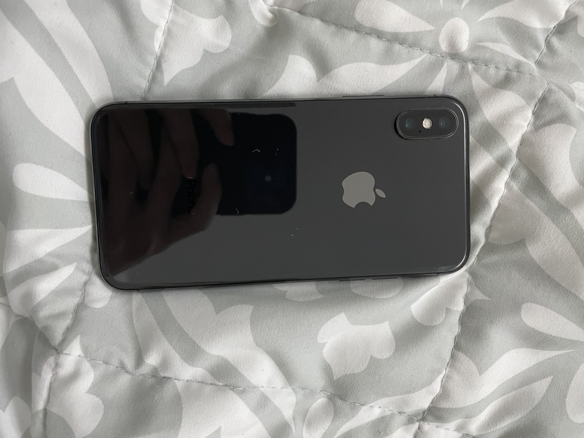 iPhone X