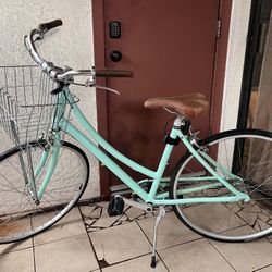 Specialized Globe Womens City Bike - Mint