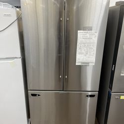 LG 33” French Door  Refrigerator 