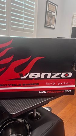 Venzo biking shoes with Delta cleats