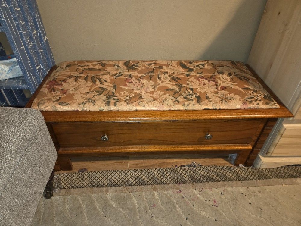 Cedar Ottoman Chest
