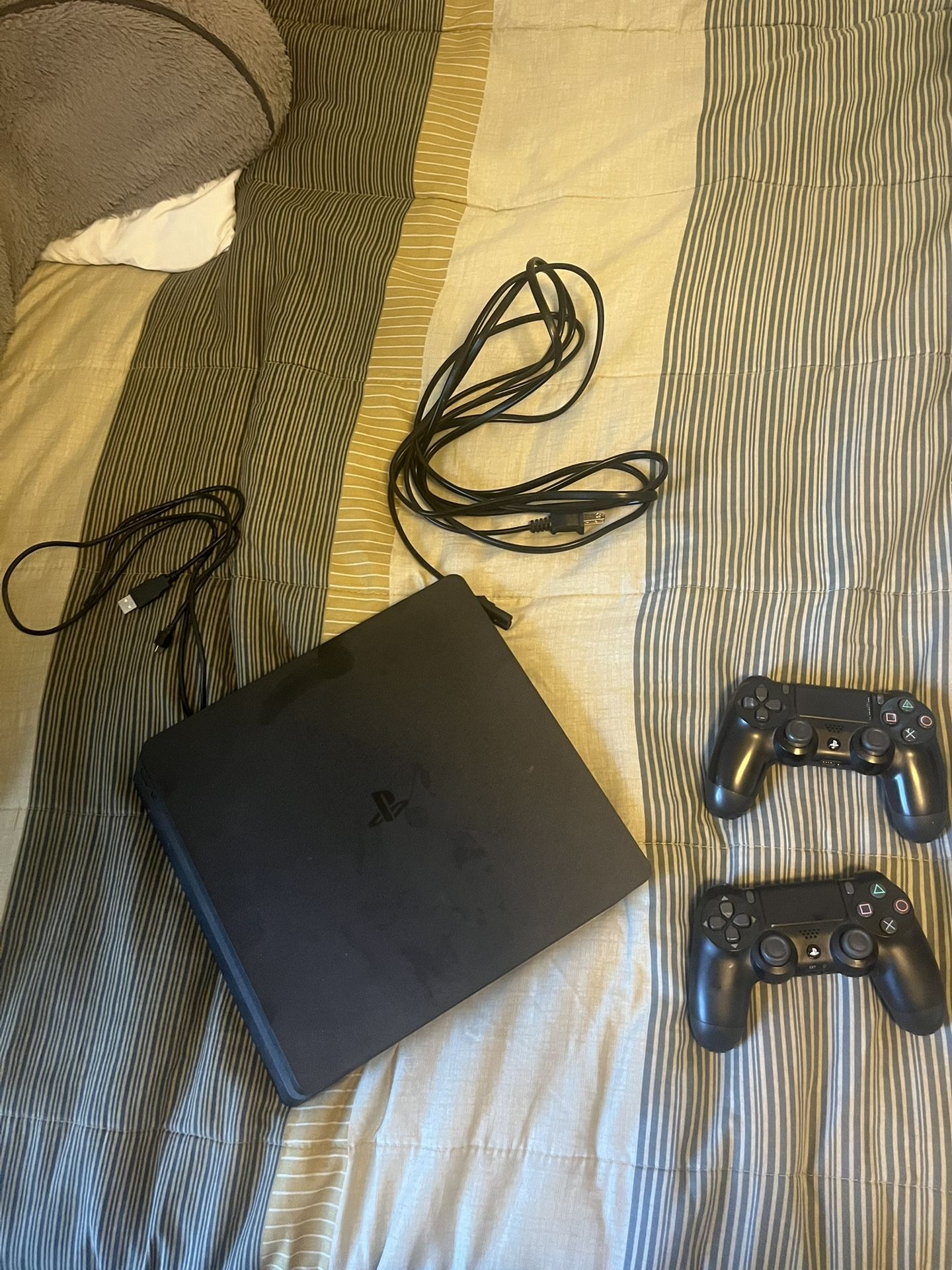 PS4 w/ 2 Controllers