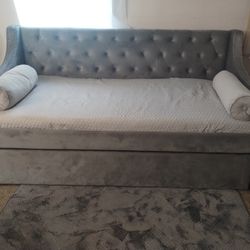 Day Bed