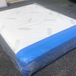 Queen Size mattress thick 12”brand new in plastic Box Spring include delivery available WE FINANCE 