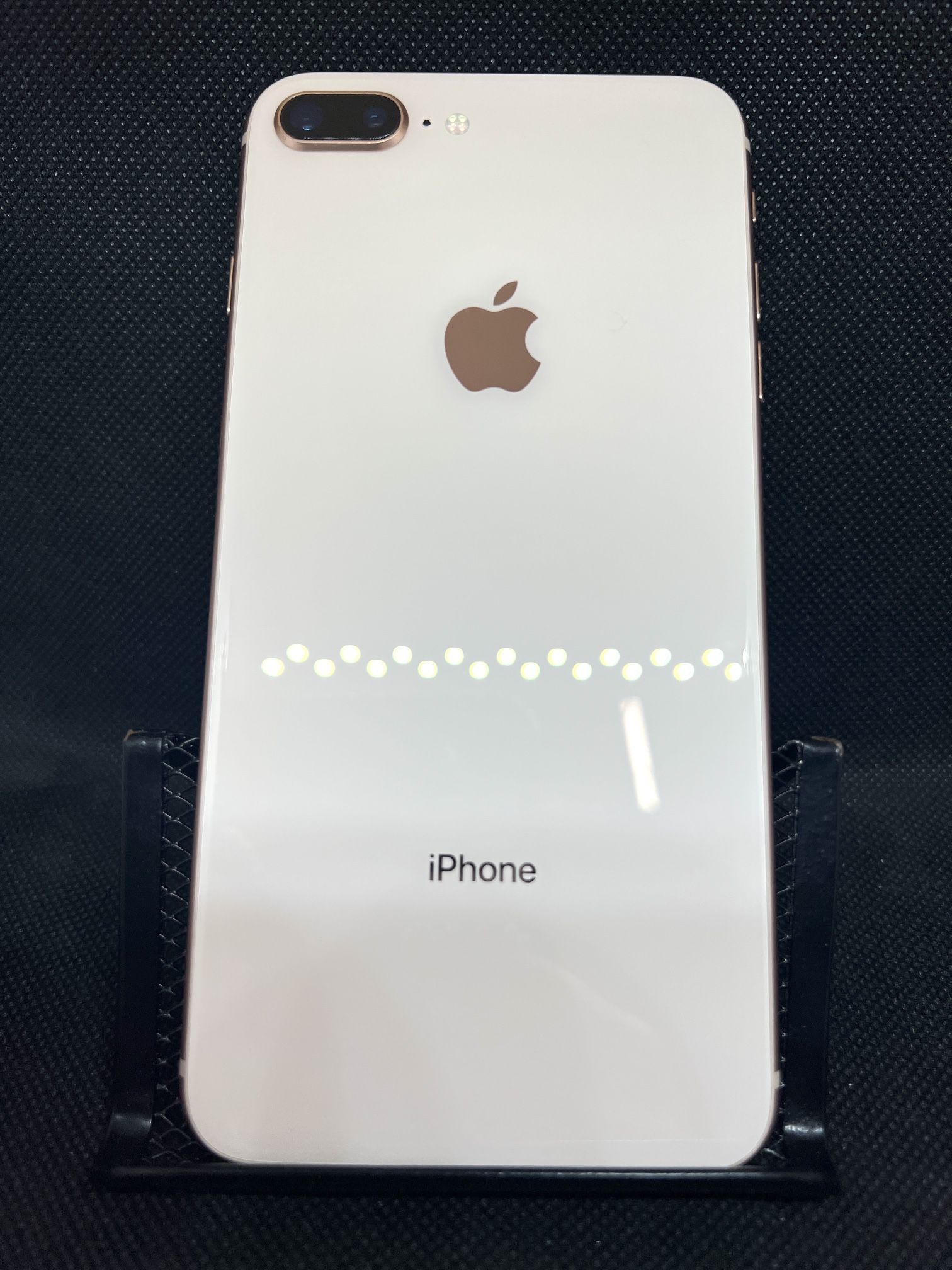 iPhone 8 Plus ~ 64gb ~ Unlocked