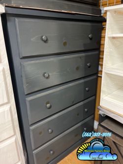 Grey jumbo pinewood gray dresser cajonera de Pino nuevo new