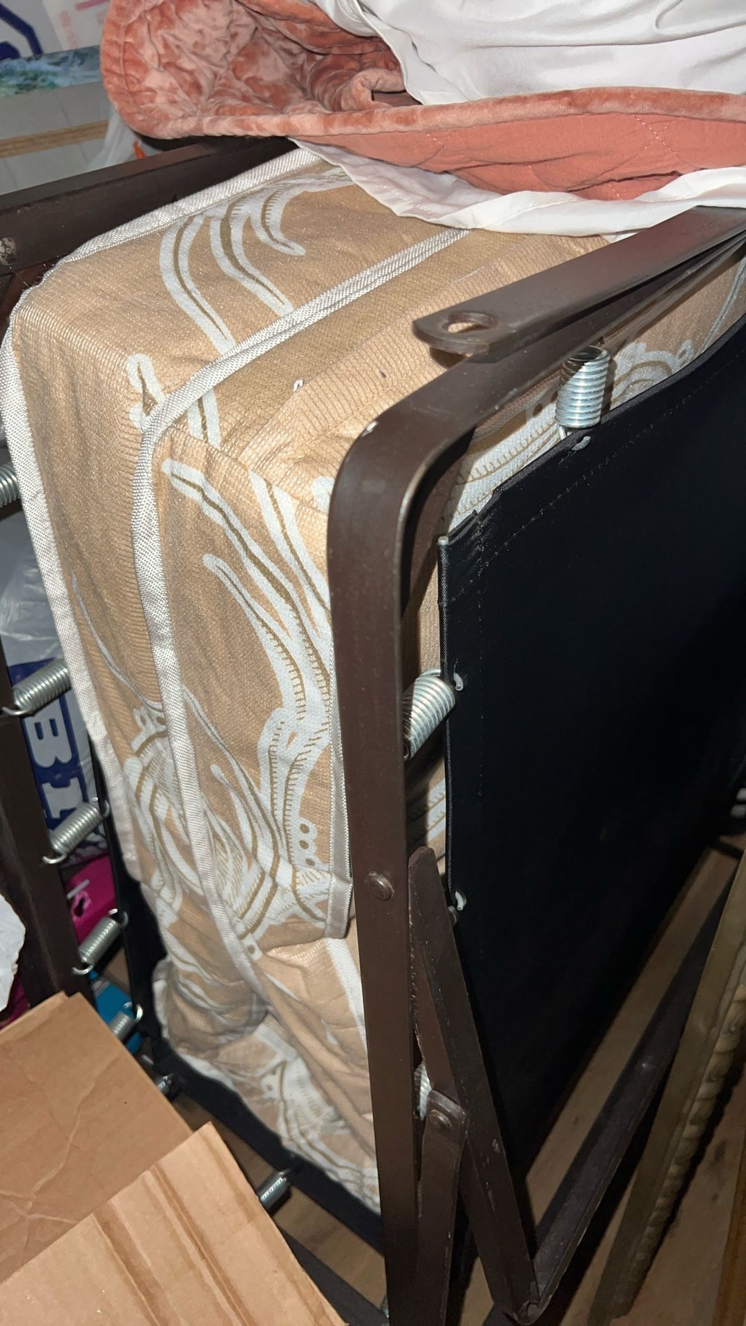 Foldable Twin Bed