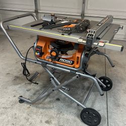 New RIDGID 15 Amp 10 in. Portable Corded Pro Jobsite Table Saw with Stand