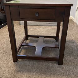 End table 