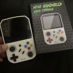Retro Gaming Console Handheld