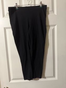 Torrid 0 Black Stretch Capri Leggings