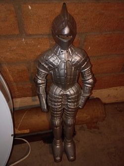 2 Ft Iron Knight