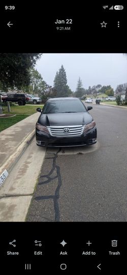 2011 Toyota Avalon limited