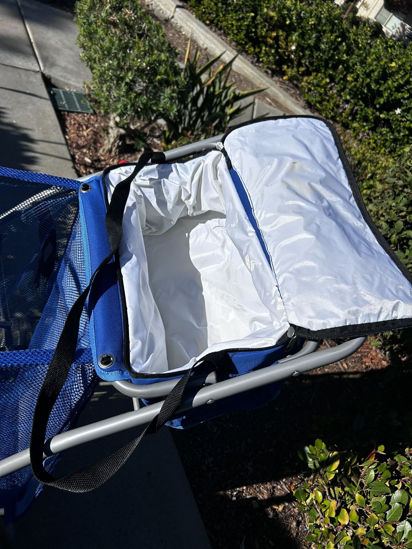Tommy Bahama Beach Cart