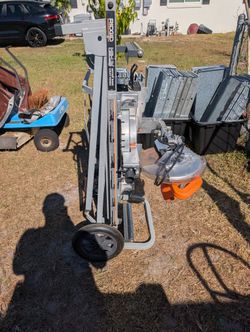 Chicago 12" Compound Slide Miter Saw On Stand 