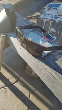 Ray Ban