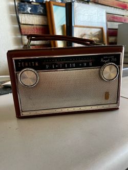 Zenith old school AM Radio