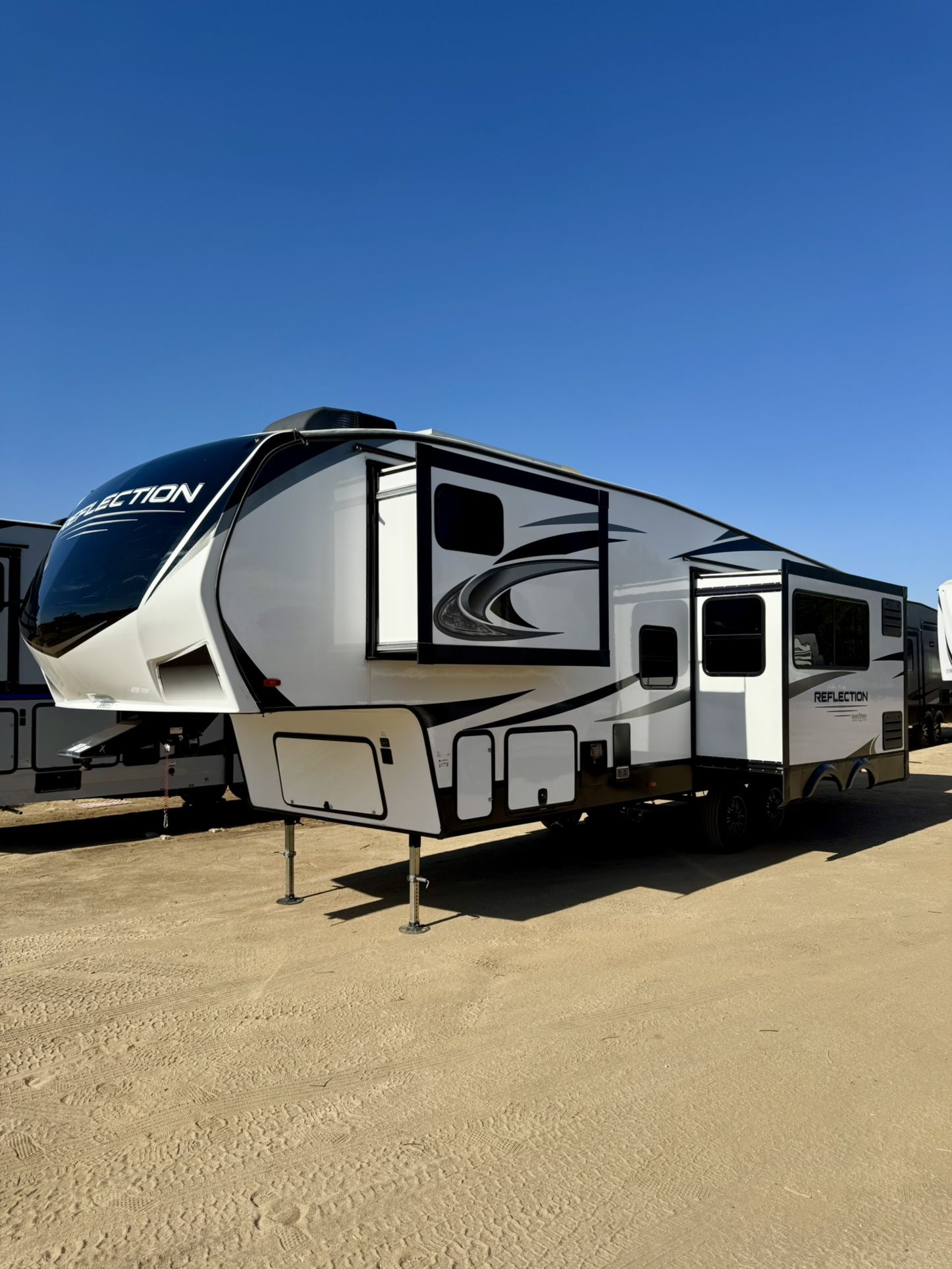 2021 Grand Design Reflection 28BH Bunkhouse