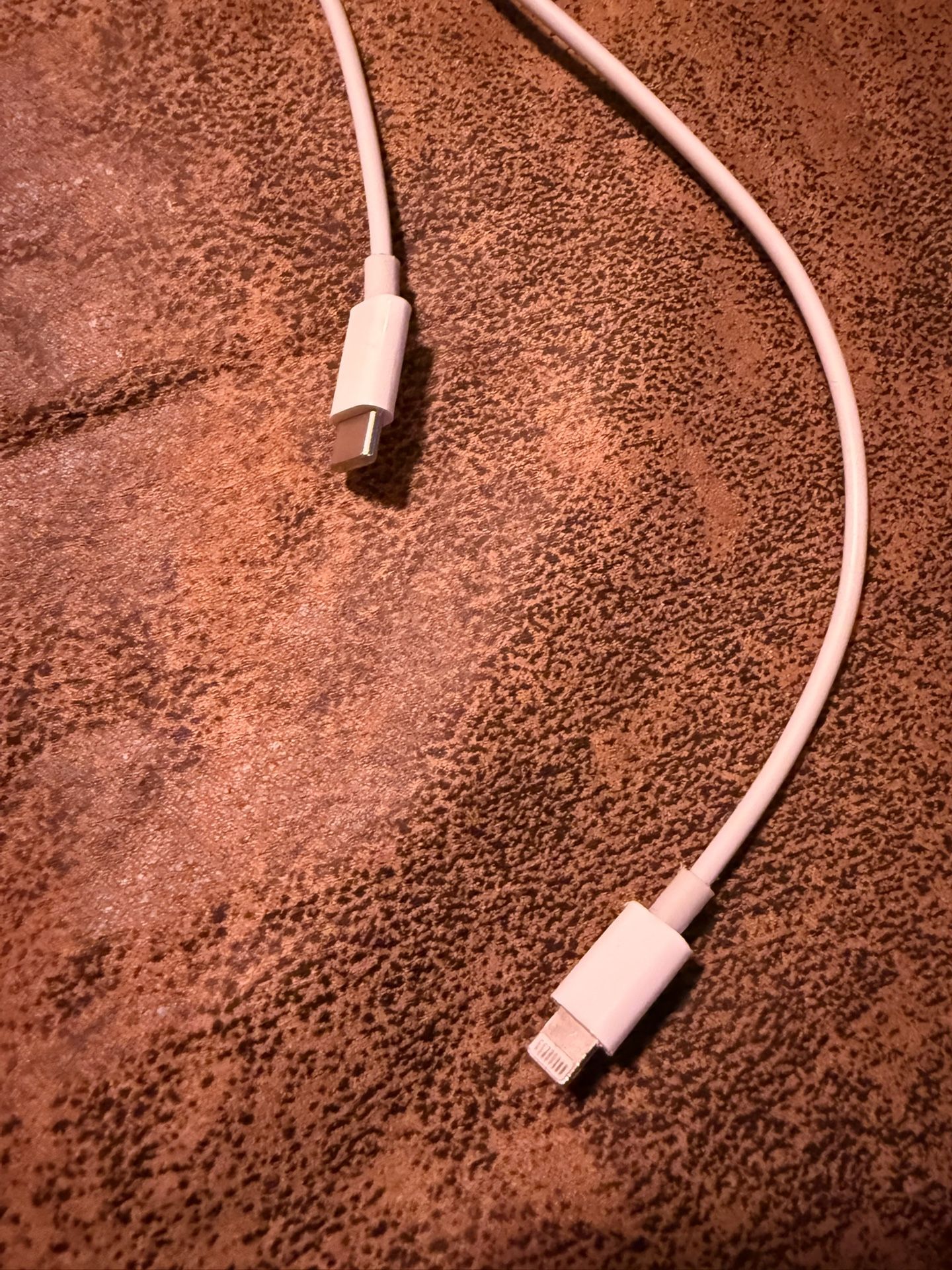 Apple iPhone Lightning Charger
