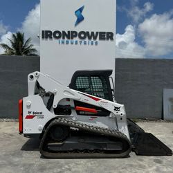 2018 Bobcat T740 Enclosed Cab Skid Steer Loader