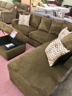 💥Huge Blowout Furniture Sale!💥 Brand New Brown Sectional!